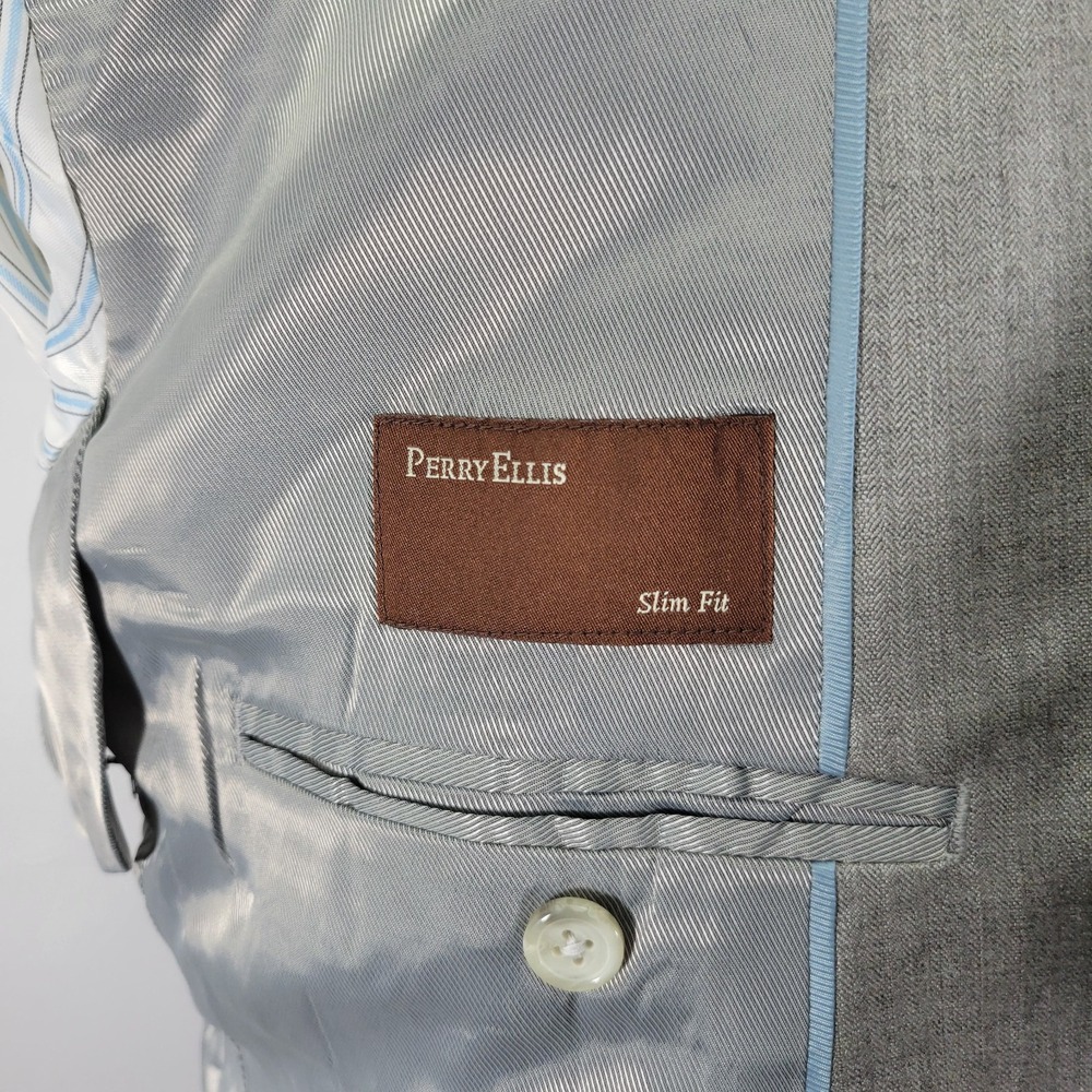Perry Ellis Men's Sport Coat Blazer Two Button Gray Herringbone Poly Blend 44R - Picture 15 of 15